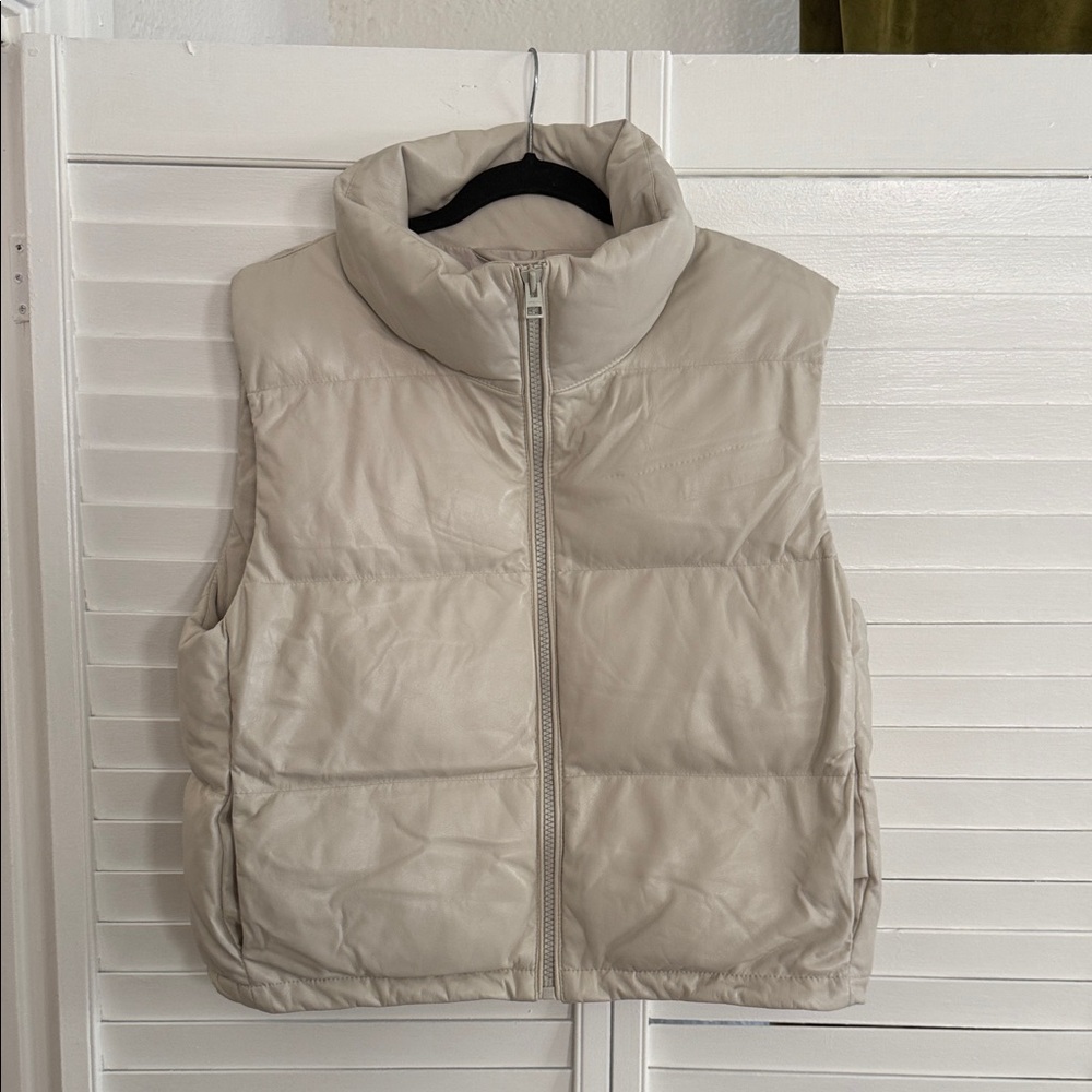 Wilfred Cream Quilted Puffer Leather Vest
